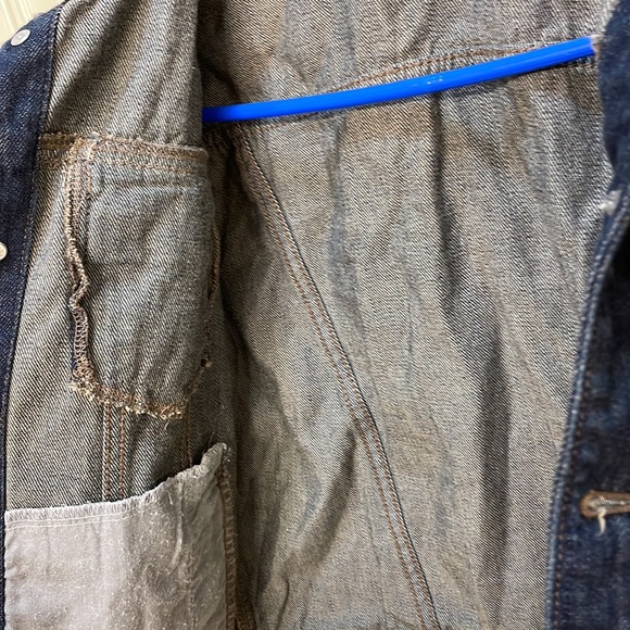 SZ 7/8 The Children’s Place Boys Denim Jacket - Streamwash - Picture 6 of 6